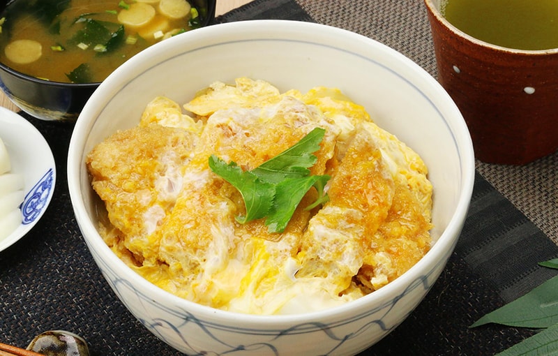 かつ丼のたれ（ストレートタイプ）調理イメージ